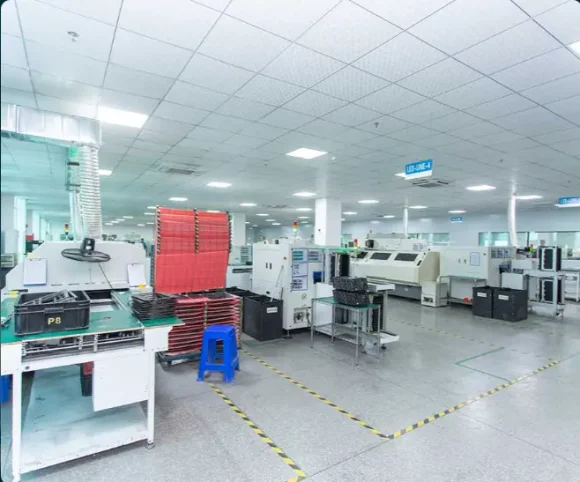 Herstellung und Fabrikation von hochwewrtigen LED Displays
Automatisierte Produktion von LED COB Modulen für große Bildschirme